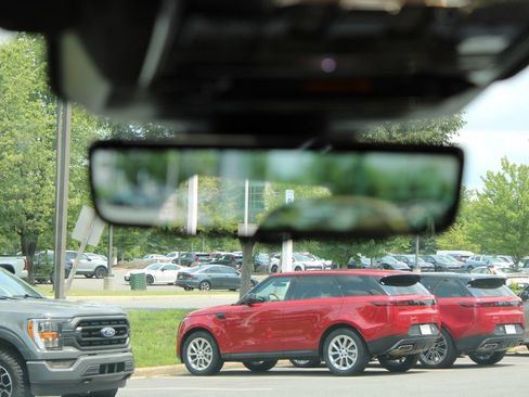 Used 2026 Land Rover Range Rover Sport Autobiography AWD/4WD image 16