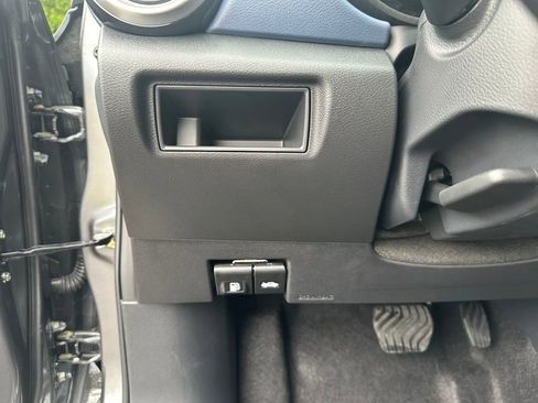 New 2025 Nissan Versa SV w/ Trunk Package image 15