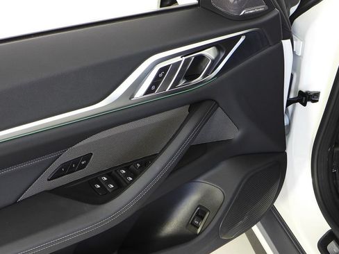Used 2025 BMW i4 eDrive40 w/ Premium Package RWD image 12