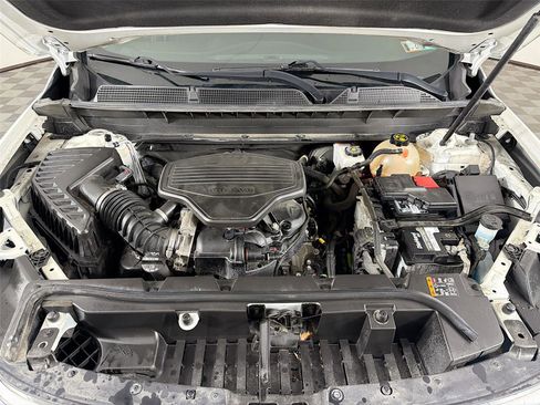 Used 2020 GMC Acadia SLE w/ Driver Convenience Package image 30