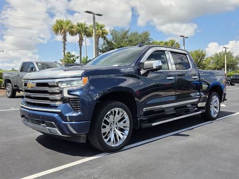 Certified 2022 Chevrolet Silverado 1500 High Country w/ Technology Package AWD/4WD image 2