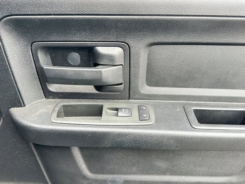 Used 2014 RAM 1500 Express image 19