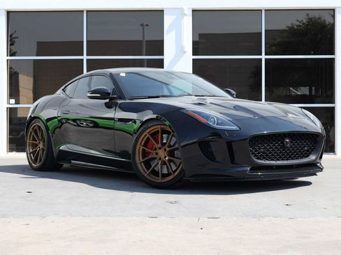 Used 2016 Jaguar F-TYPE R AWD/4WD image 6
