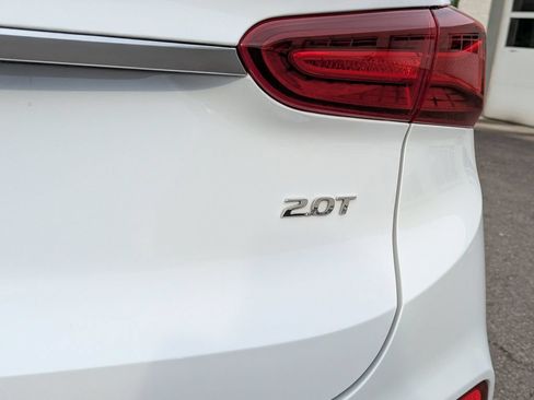 Used 2020 Hyundai Santa Fe SEL FWD image 12