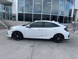 Used 2020 Honda Civic Sport Touring image 3