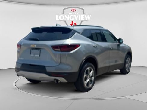 Used 2024 Chevrolet Blazer LT w/ Convenience Package FWD image 5