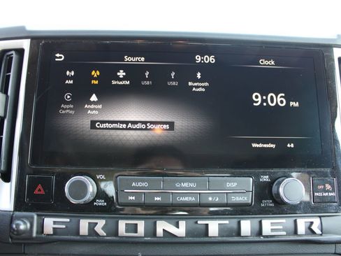 Used 2025 Nissan Frontier SV AWD/4WD image 39
