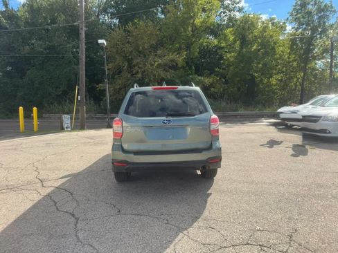 Used 2016 Subaru Forester 2.5i w/ Alloy Wheel Package AWD/4WD image 6
