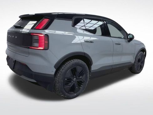 New 2026 Volvo EX30 Cross Country Ultra image 8