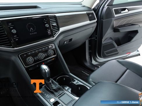 Used 2023 Volkswagen Atlas SE w/ Black Wheel Package FWD image 62