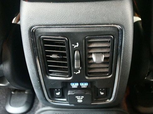 Used 2018 Jeep Grand Cherokee Trailhawk w/ Trailhawk Luxury Group image 69