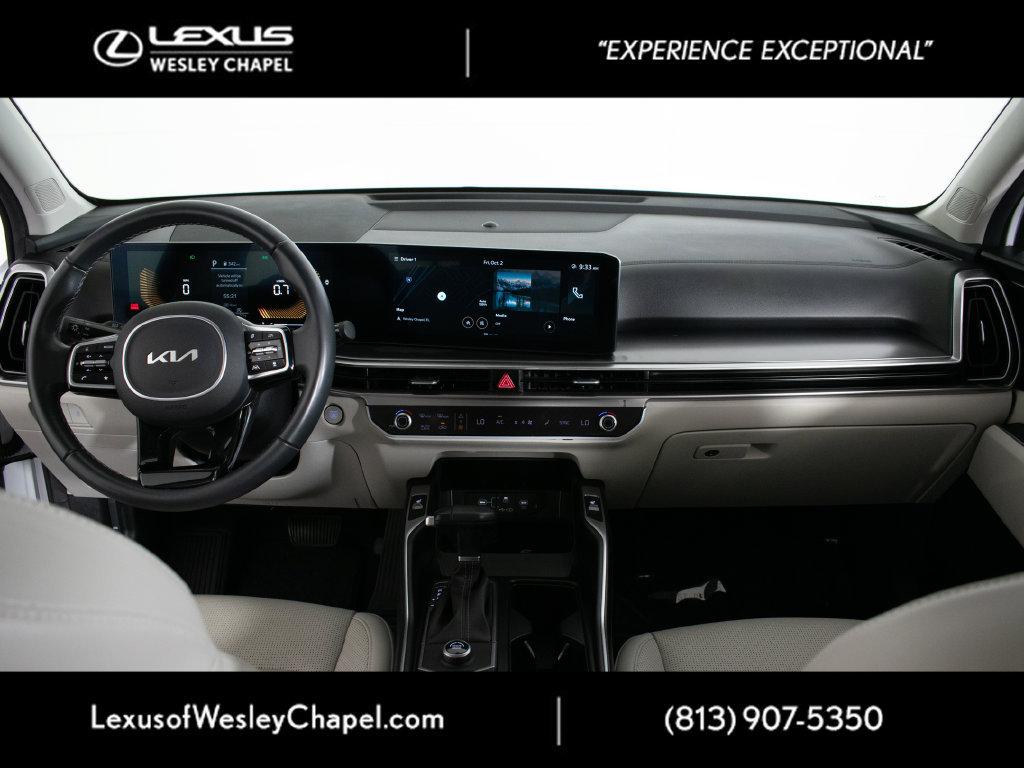 Used 2025 Kia Sorento S FWD image 17