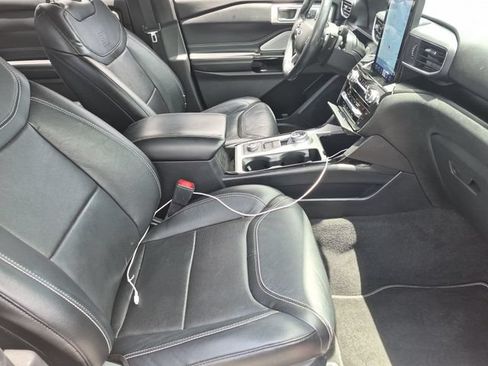 Used 2021 Ford Explorer ST w/ Equipment Group 401A AWD/4WD image 28