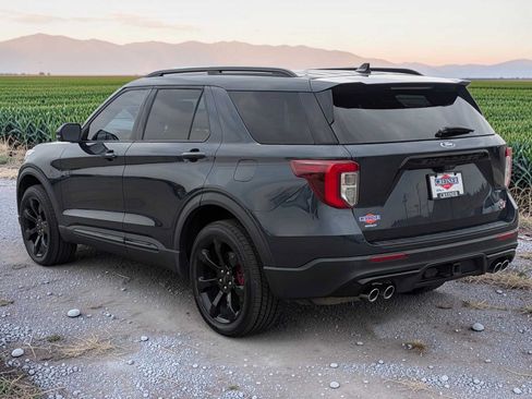 Certified 2023 Ford Explorer ST w/ Equipment Group 401A AWD/4WD image 4