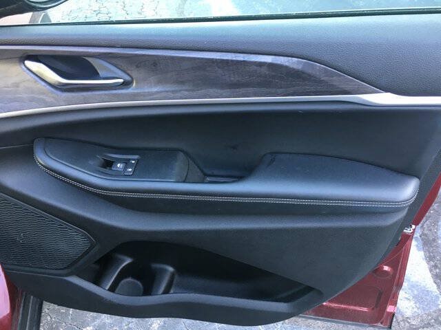 Certified 2025 Jeep Grand Cherokee L Limited w/ Luxury Tech Group II AWD/4WD image 25
