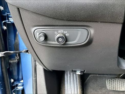Used 2024 Chevrolet Equinox LS w/ LS Convenience Package FWD image 15