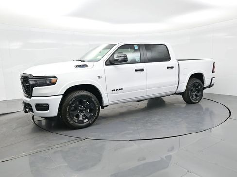 New 2026 RAM 1500 4x4 Crew Cab image 7