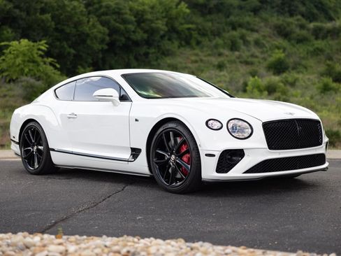 Used 2020 Bentley Continental GT V8 First Edition AWD/4WD image 14