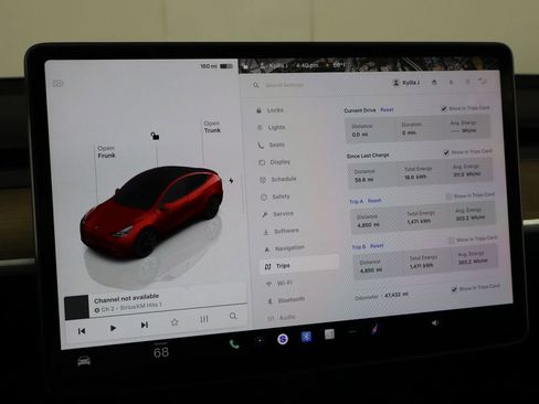 Used 2023 Tesla Model Y Long Range AWD/4WD image 40