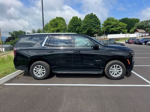 Used 2025 Chevrolet Tahoe LT AWD/4WD image 11
