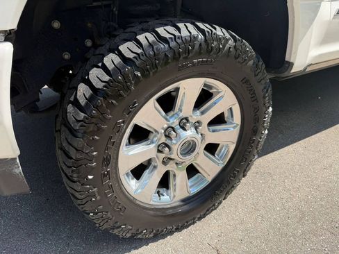 Used 2017 Ford F250 Platinum w/ Platinum Ultimate Package AWD/4WD image 66