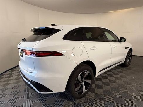 Certified 2025 Jaguar F-PACE R-Dynamic S image 6