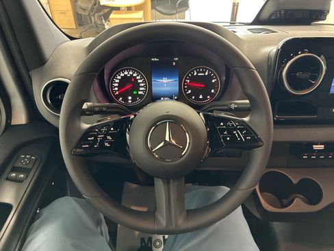 New 2025 Mercedes-Benz Sprinter 2500 image 13