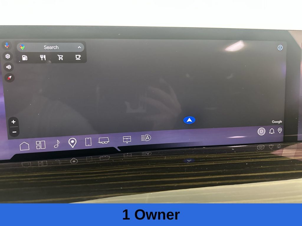 Used 2025 Cadillac Escalade Premium Luxury AWD/4WD image 16