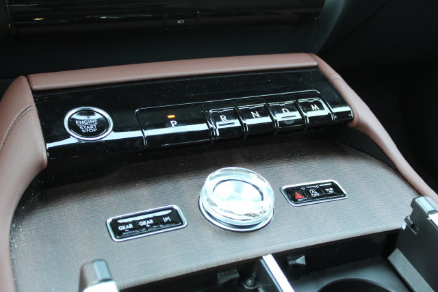 Used 2026 Lincoln Navigator Reserve AWD/4WD image 24