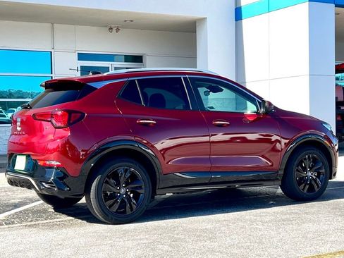 Used 2024 Buick Encore GX Sport Touring image 4