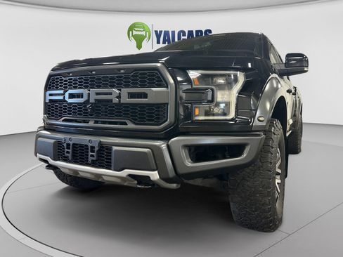 Used 2017 Ford F150 Raptor w/ Equipment Group 802A Luxury AWD/4WD image 9