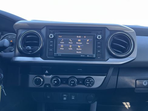 Used 2019 Toyota Tacoma SR5 image 25
