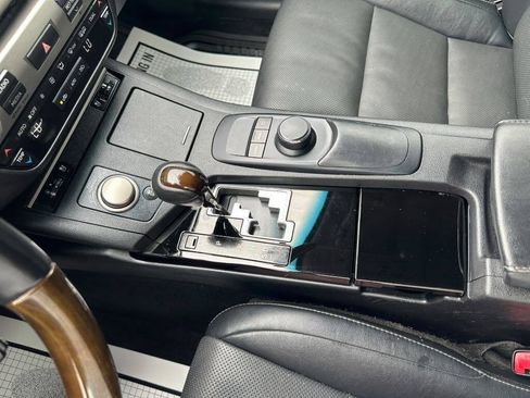 Used 2015 Lexus ES 350 w/ Premium Package FWD image 19