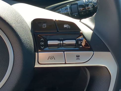 New 2026 Hyundai Elantra Limited FWD image 26