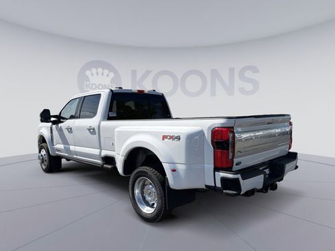 New 2026 Ford F450 Platinum w/ Platinum Plus Package AWD/4WD image 4