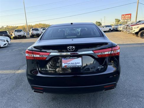 Used 2014 Toyota Avalon XLE Touring FWD image 6