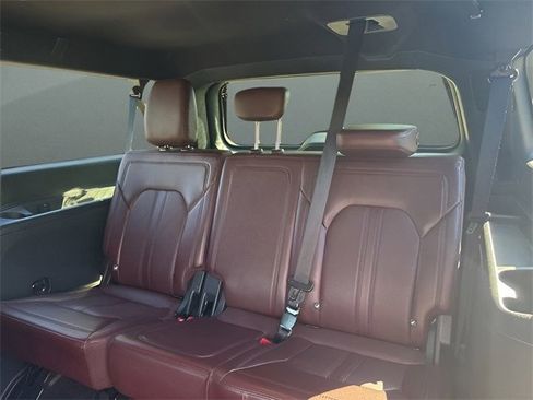 Certified 2022 Ford Expedition Max Limited image 17