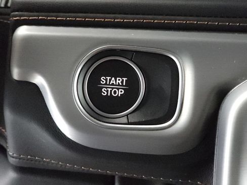Used 2025 Mercedes-Benz G 580 w/ EQ Technology image 17