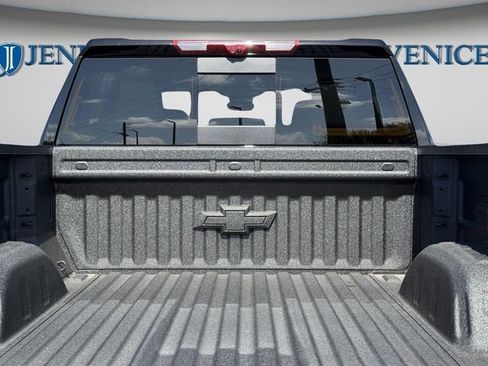 New 2026 Chevrolet Silverado 1500 High Country w/ High Country Premium Package AWD/4WD image 35