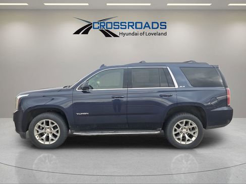 Used 2018 GMC Yukon SLE image 2