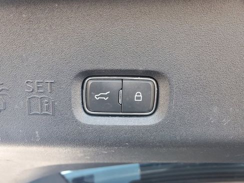 Used 2025 Ford Expedition Max Active image 33