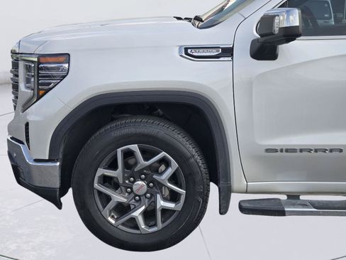 Used 2024 GMC Sierra 1500 SLT RWD image 9