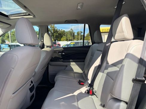 Used 2016 Honda Pilot EX-L image 18