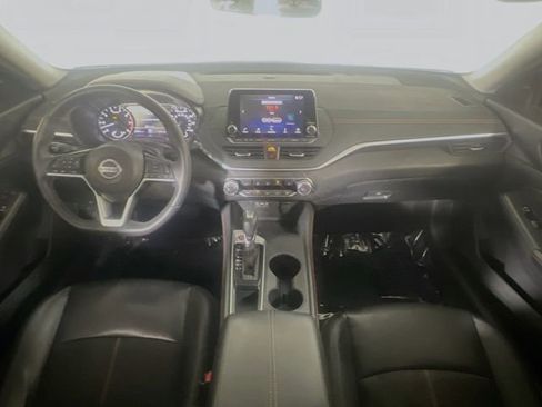 Used 2020 Nissan Altima 2.5 SR w/ Premium Package image 28