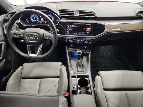Used 2023 Audi Q3 2.0T Premium Plus w/ Premium Plus Package image 7