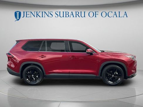 Used 2025 Toyota Grand Highlander AWD image 2