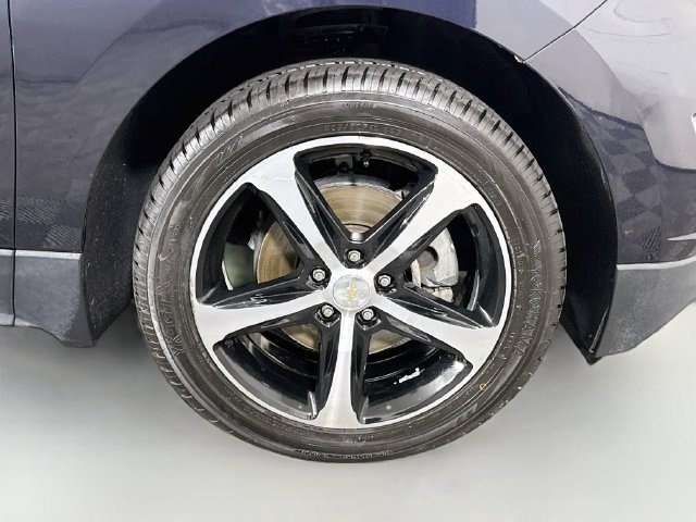 Used 2020 Chevrolet Equinox LT w/ LPO, Chrome Package FWD image 31