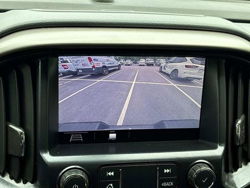 Used 2019 Chevrolet Colorado Z71 AWD/4WD image 34