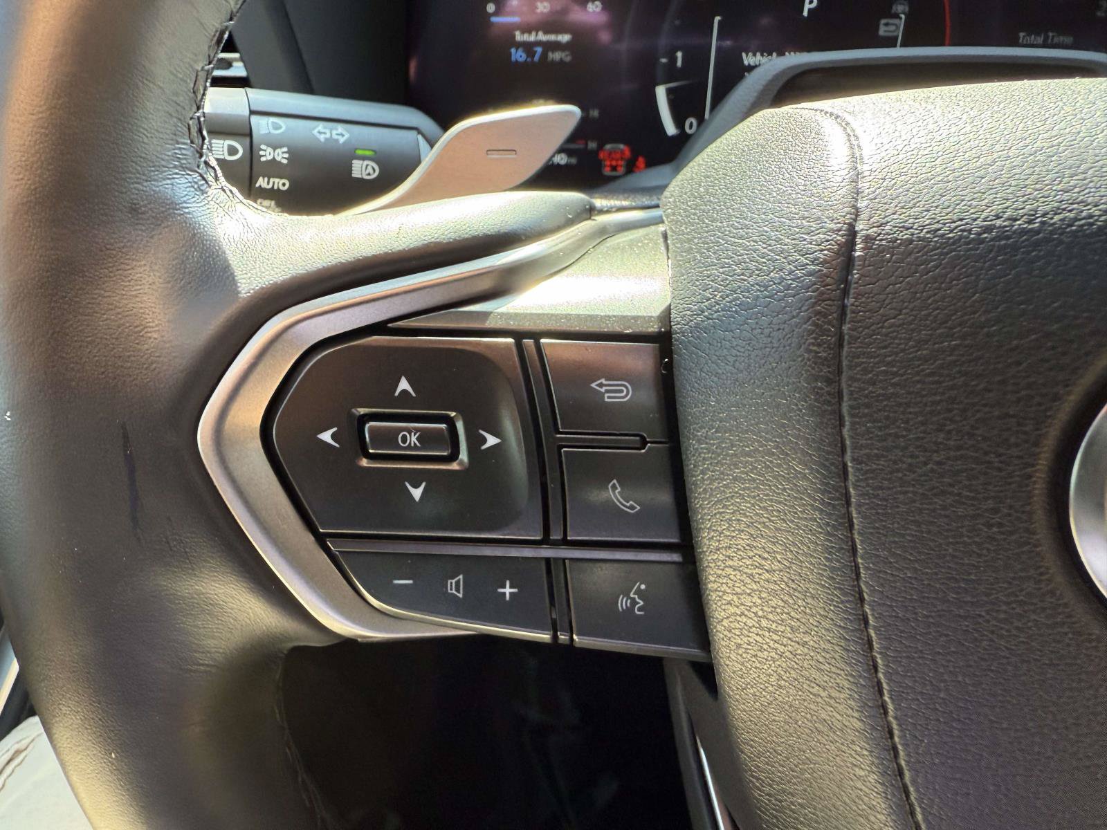 Used 2024 Lexus GX 550 w/ Cold Area Package AWD/4WD image 22