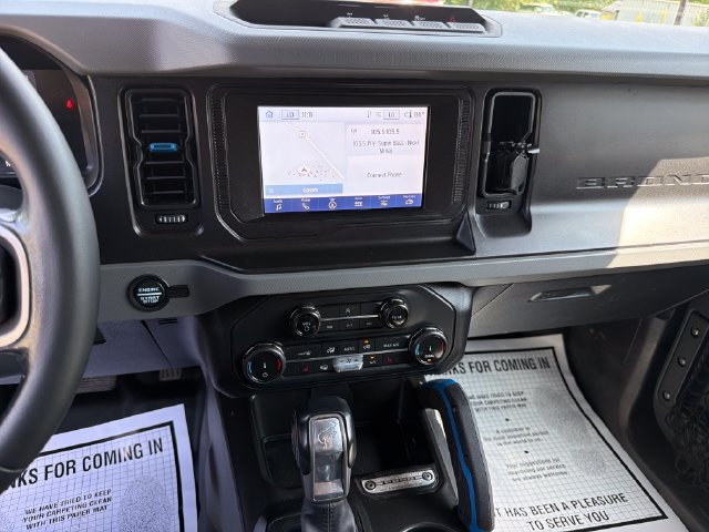 Used 2022 Ford Bronco Black Diamond AWD/4WD image 19
